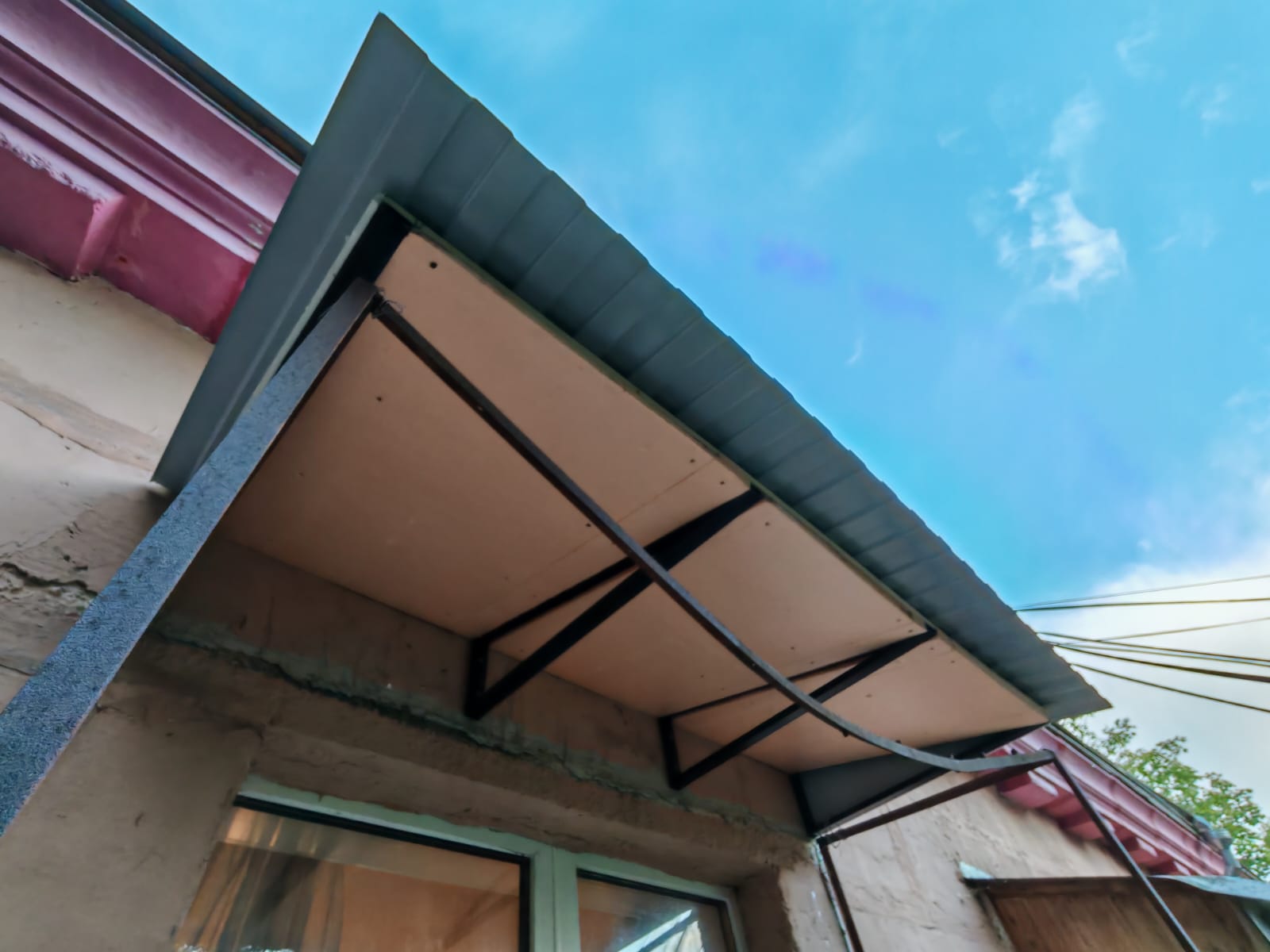 Независимая крыша на балкон г.Лобня, ул.Строителей